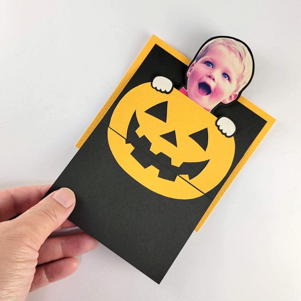 ハロウィンかぼちゃから顔写真が飛び出す！カード